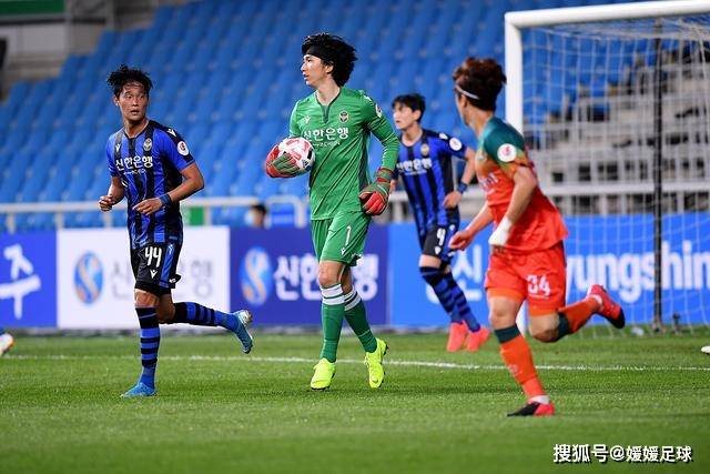 女排土超瓦基弗3-2破费内金身 袁心玥替补未得分